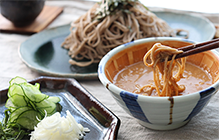 ざる蕎麦クルミ出汁仕立て