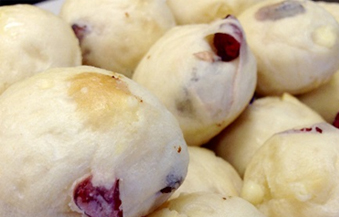 クランベリーのミルクボール