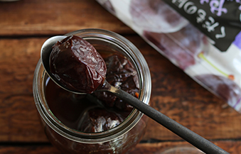 プルーンの紅茶漬け