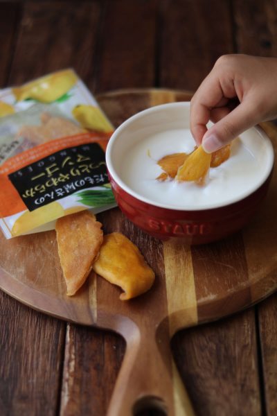 マンゴーヨーグルトアイスバー。