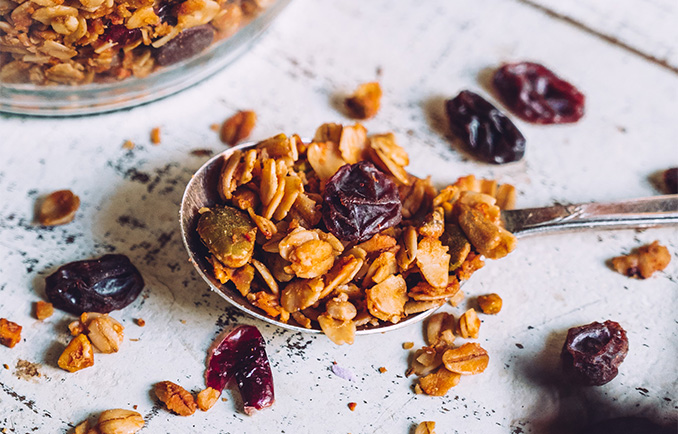 ホームメイドグラノーラ