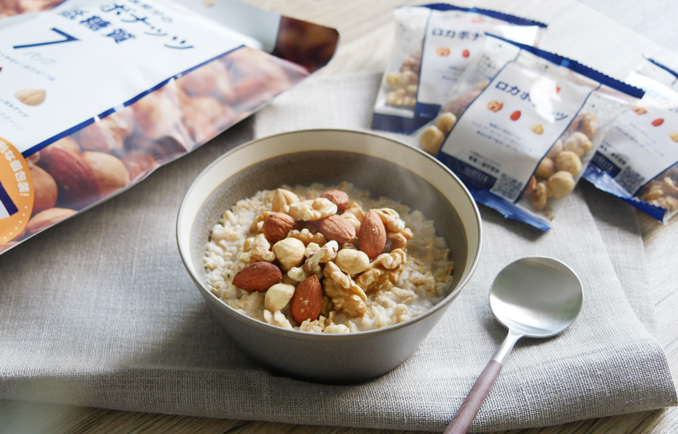 ロカボナッツ×オートミール