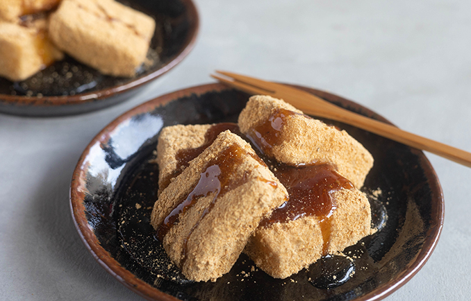 黒糖くるみきな粉餅