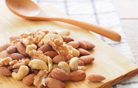 ナッツに期待できる効果とは？健康・美容の効能と効果的な食べ方